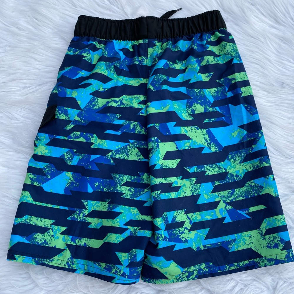 Boy’s Small Adidas Swim Trunks - Picture 3 of 9